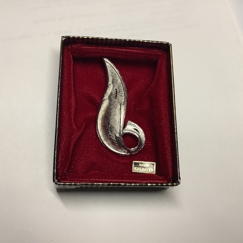 Vintage Silver brooch